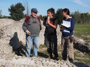 Volontari GAR scavo Villa Romana delle Colonnacce a Castel di Guido.