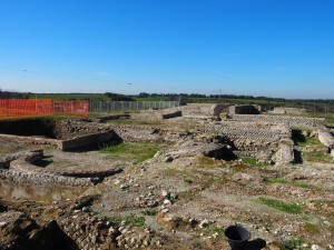 Volontari GAR scavo Villa Romana delle Colonnacce a Castel di Guido.