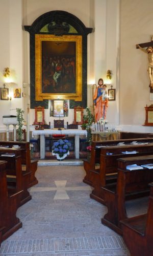 CASTEL DI GUIDO Chiesa dello Spirito Santo: PORTA SANTA DELLA MISERICORDIA –