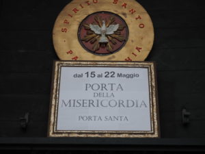 CASTEL DI GUIDO Chiesa dello Spirito Santo: PORTA SANTA DELLA MISERICORDIA –