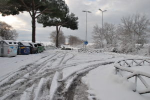 RESIDENZA AURELIA di CASTEL DI GUIDO , la grande neve di Febbraio 2012-