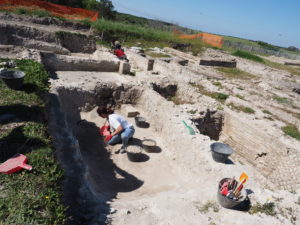 Castel di Guido- - 22 aprile 2017-GAR- Sessione di scavo Villa Romana delle Colonnacce -