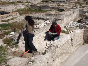 Castel di Guido- - 22 aprile 2017-GAR- Sessione di scavo Villa Romana delle Colonnacce -Ing.LUIGI