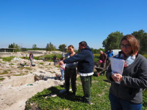 Castel di Guido- - 22 aprile 2017-GAR- Sessione di scavo Villa Romana delle Colonnacce .Dott. Gazzetti-Arch.Valeria Gaspari