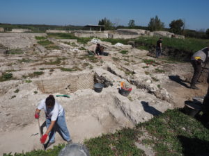 Castel di Guido- - 22 aprile 2017-GAR- Sessione di scavo Villa Romana delle Colonnacce .