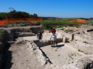 Castel di Guido- - 22 aprile 2017-GAR- Sessione di scavo Villa Romana delle Colonnacce .