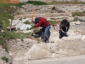 Castel di Guido- - 22 aprile 2017-GAR- Sessione di scavo Villa Romana delle Colonnacce .