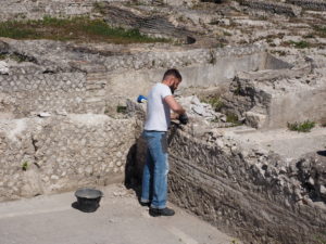 Castel di Guido- - 22 aprile 2017-GAR- Sessione di scavo Villa Romana delle Colonnacce .