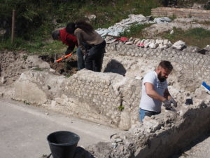 Castel di Guido- - 22 aprile 2017-GAR- Sessione di scavo Villa Romana delle Colonnacce .