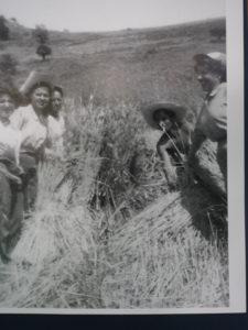 TESTA di LEPRE-Mostra fotografica “MEMORIE di VITA” . 60 anni della Storia del Borgo.