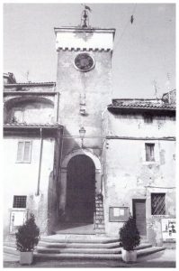 Castelnuovo di Farfa (Rieti) - Porta Castello, Torre dell'Orologio