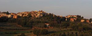 Castelnuovo di Farfa (Rieti) lato Est