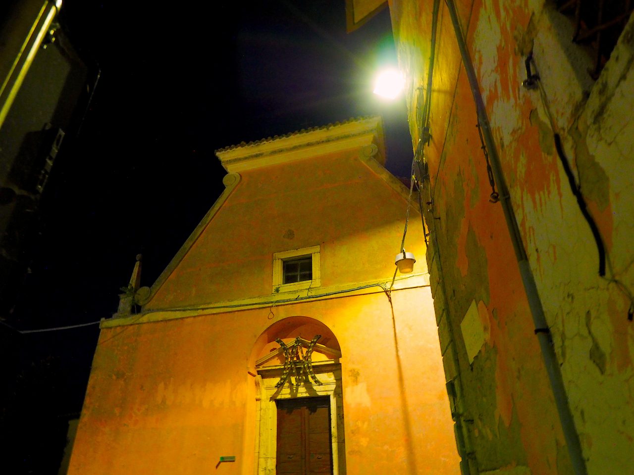 Castelnuovo di Farfa (Rieti) - chiesa Madonna degli Angeli
