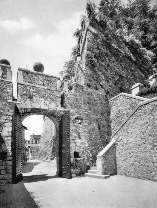 ORVINIO (Rieti)-Il Castello-Ingresso-foto del 1935