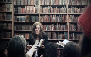 Patti Smith sulle biblioteche