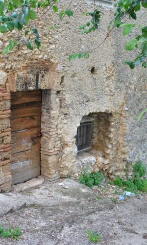 CASTELNUOVO DI FARFA La bottega del Fabbro GIUVANNINU U FERRARU