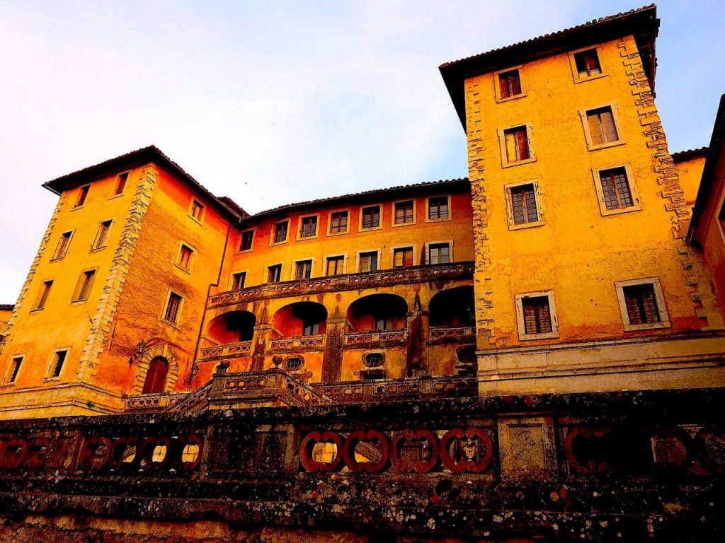 CASTELNUOVO DI FARFA - Palazzo Eredi Salustri Galli