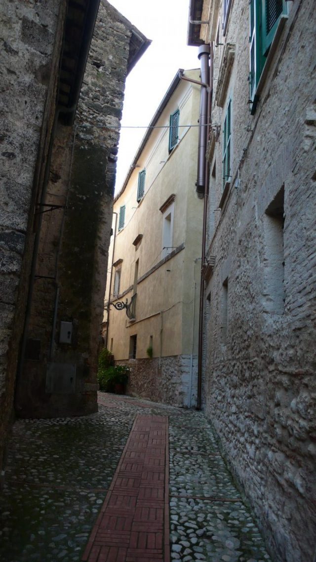 Castelnuovo di Farfa nelle foto di Paolo Genovesi