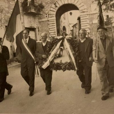 Toffia nelle immagini di Tano D'Amico