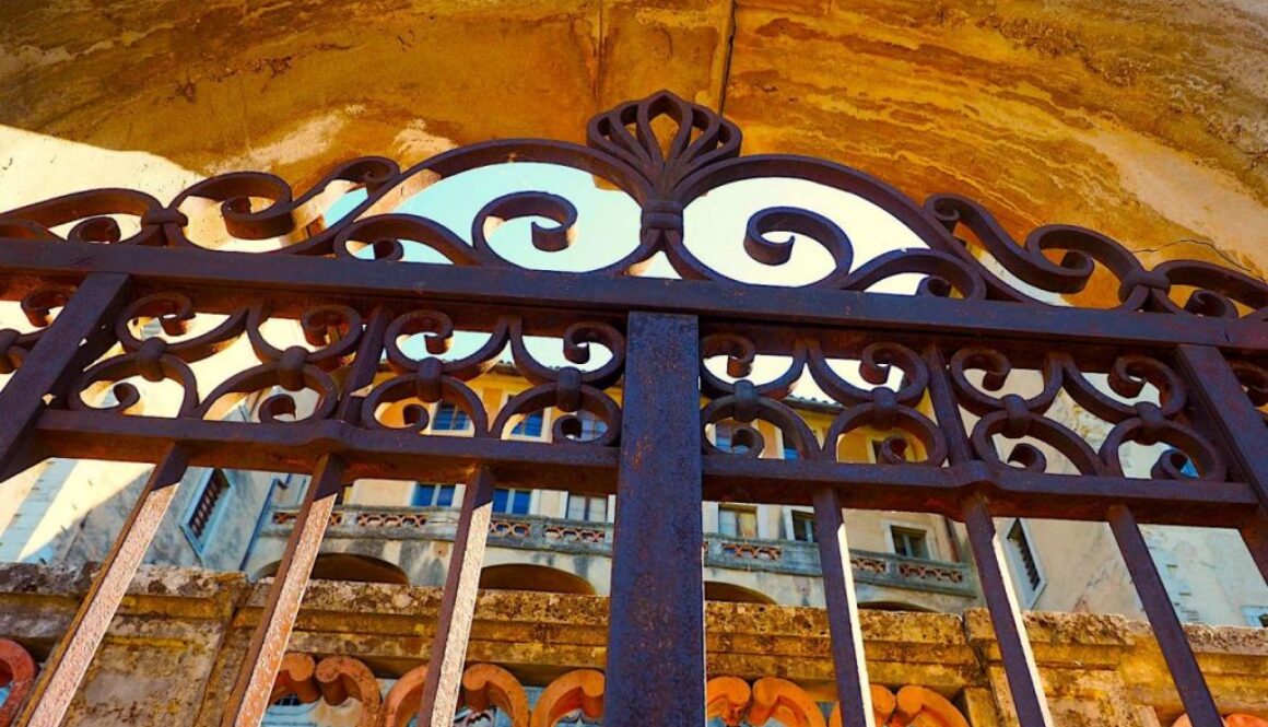 CASTELNUOVO DI FARFA - Palazzo Eredi Salustri Galli