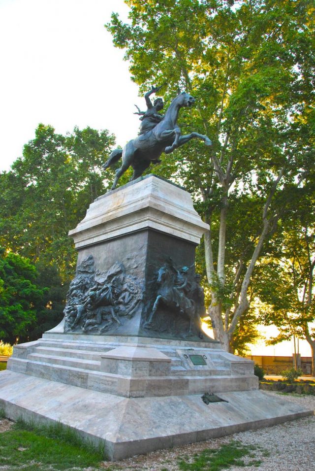 Roma Gianicolo-Monumento ad Anita Garibaldi