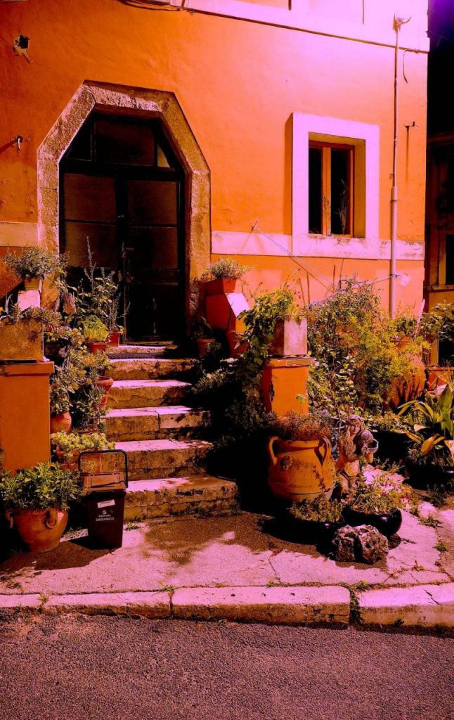 Castelnuovo di Farfa -Centro Storico--Foto di Franco Leggeri