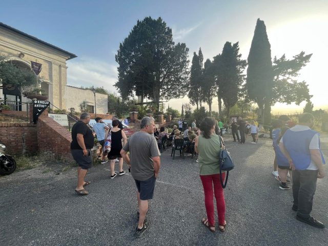 Roma -Castel di Guido-Sit-in del 26 giugno 2022 per salvare dal degrado e l’abbandono il Casale della Bottaccia .