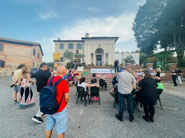 Roma -Castel di Guido-Sit-in del 26 giugno 2022 per salvare dal degrado e l’abbandono il Casale della Bottaccia .