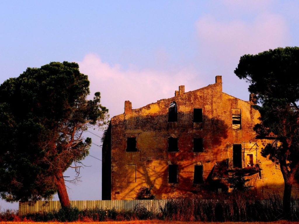 Associazione CORNELIA ANTIQUA -Fotoreportage -Castel di Guido Il Degrado del Sito Archeologico Casale della Bottaccia