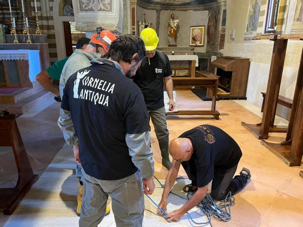 CORNELIA ANTIQUA- esplorazione dei sotterranei del Santuario di Santa Maria in Celsano -12 luglio 2022-