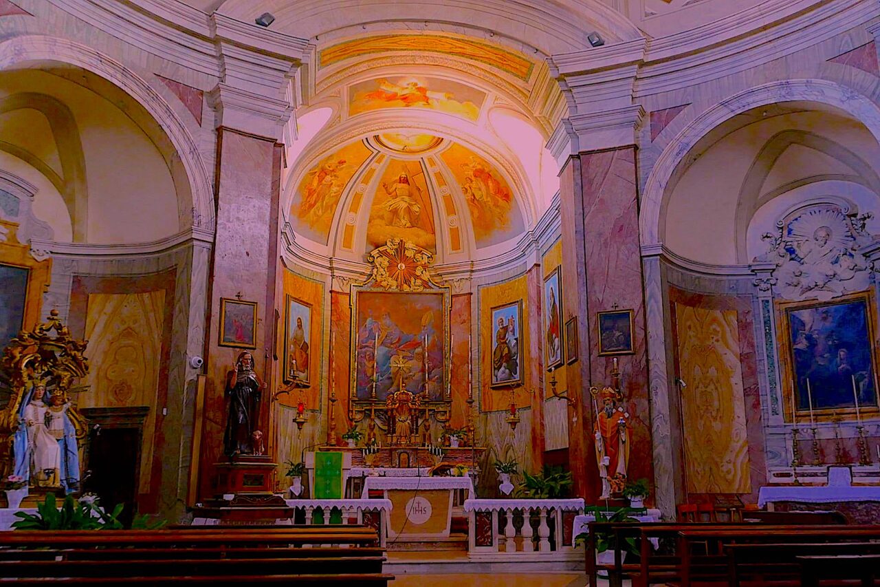 CASTELNUOVO di FARFA(Rieti)- Chiesa parrocchiale San Nicola di Bari