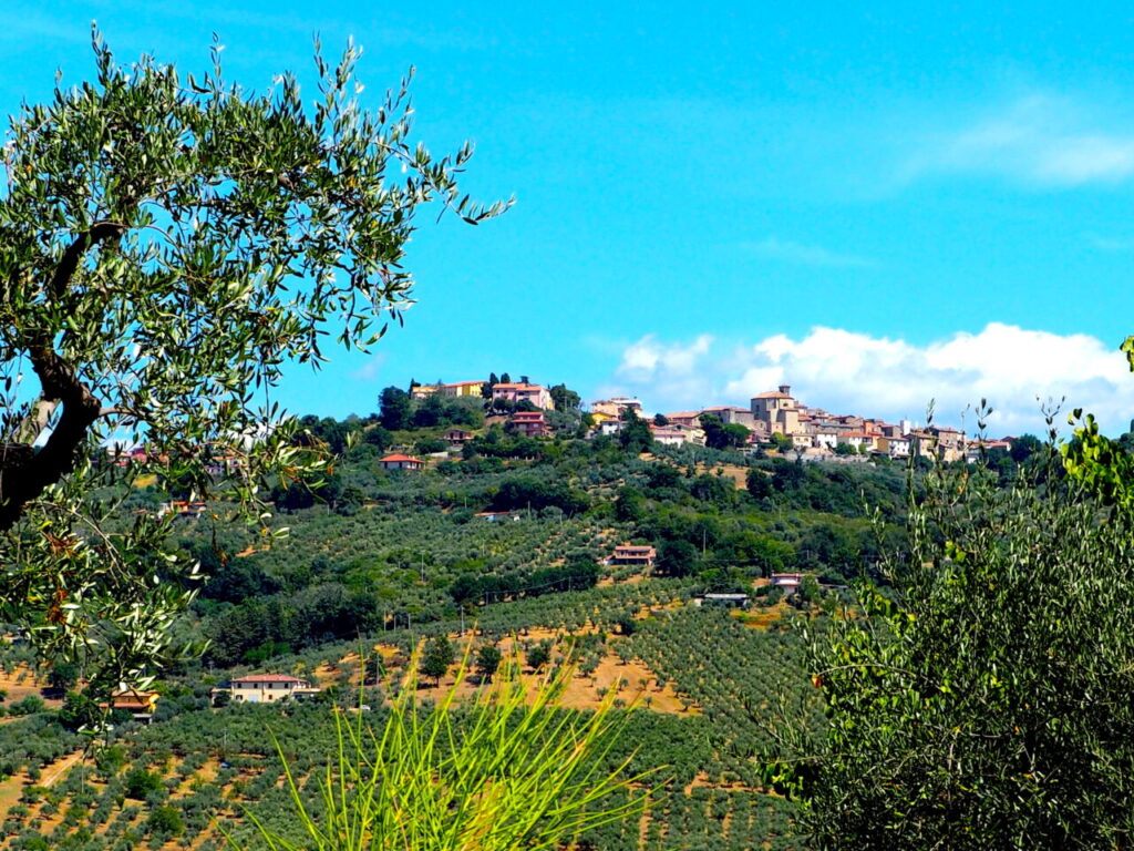 Castelnuovo di Farfa-Foto di Franco Leggeri