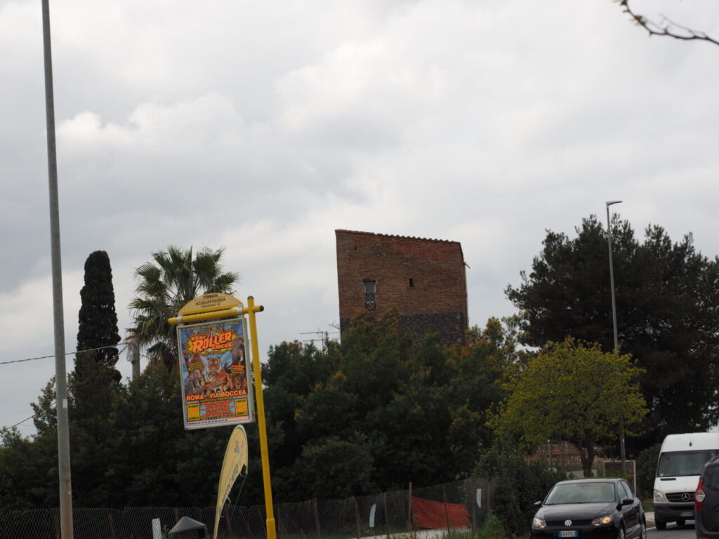 ROMA-Torre di Acquafredda