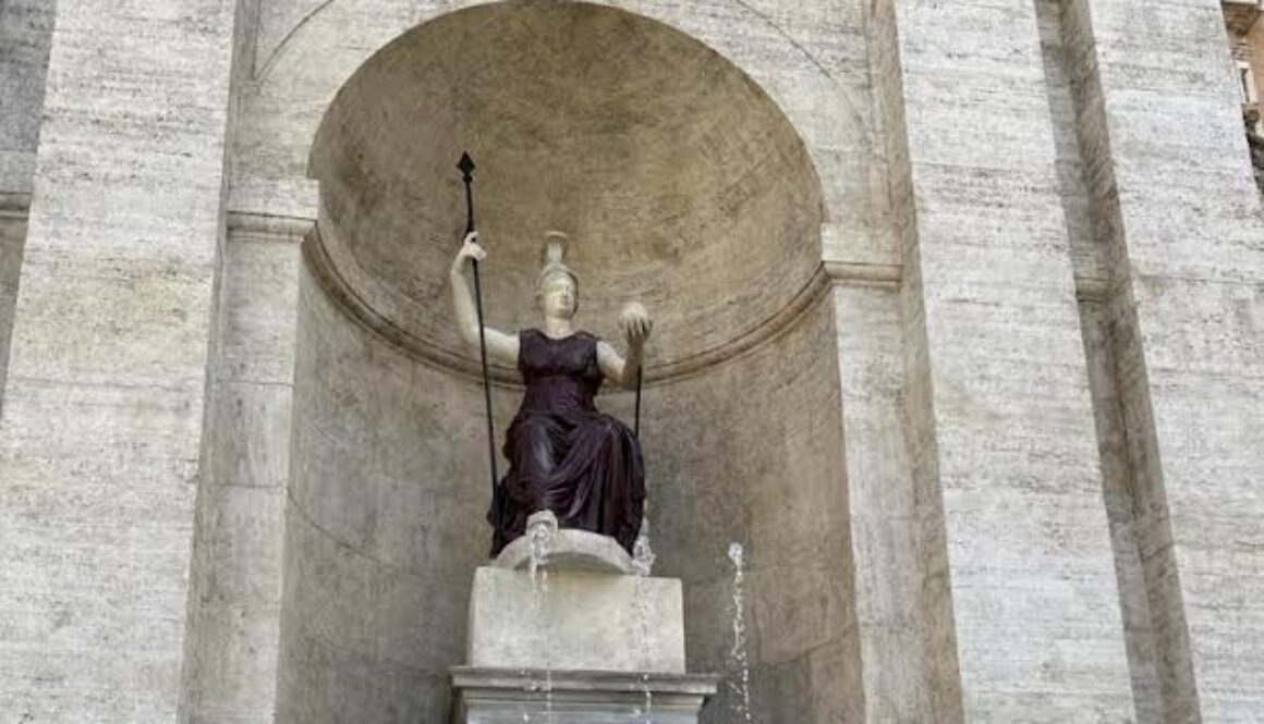 FONTANA DELLA DEA ROMA