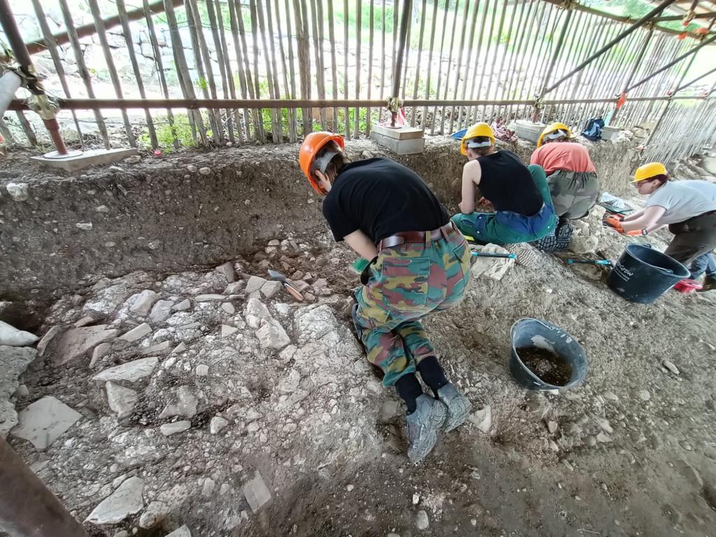 MOMPEO(Rieti)-Scavi archeologici nella Villa Romana in “Località Monte”