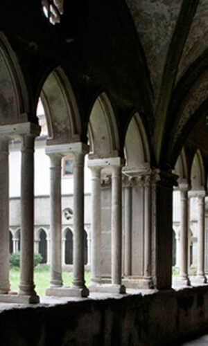 Viterbo- il chiostro di Santa Maria in Gradi
