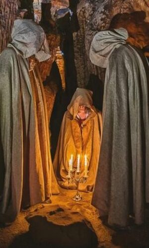 Ascoli Piceno- Palazzo dei Capitani del Popolo la Mostra: Luce nel silenzio Andrea Benetti e Dario Binetti