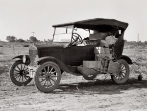 dorothea-lange-depression-old-buggy-mobile+home-1936