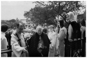 S.E. Cardinale AGOSTINO CASAROLI al Palio