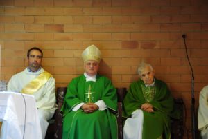 S.E. Mons. GINO REALI -Vescovo di Porto e Santa Rufina e Mons. Diego Bona - ex-Vescovo di Porto e Santa Rufina (1985 - 1994) e Don Matteo Moretti