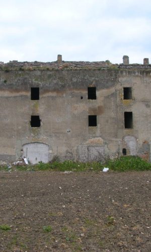 Castel di Guido-Il Degrado del Sito Archeologico Casale della Bottaccia