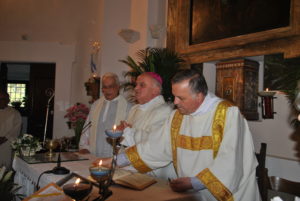 Castel di Guido 19 giugno 2011 -S.E. Monsignor GINO REALI, Don FRANCESCO ARCERI,