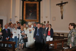 Castel di Guido 19 giugno 2011 -S.E. Monsignor GINO REALI e Don Francesco Arceri con i Parrocchiani