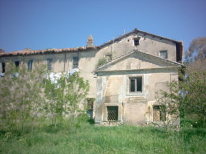 TESTA DI LEPRE DI SOTTO- (Foto anno 2002)-CASALE PAMPHILJ E CHIESA BEATISSIME VERGINE DELLA PIETA’.
