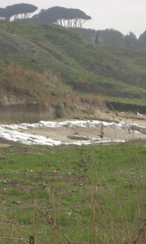 Malagrotta- anno 2008-Scavi Archeologici a ridosso della discarica più grande d’Europa.