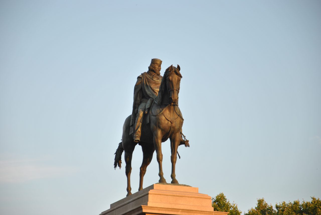 ROMA- Gianicolo- Monumento a GIUSEPPE GARIBALDI