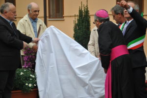 inaugurazione epigrafe Campo FARFA SABINA- 25 aprile 2013- 