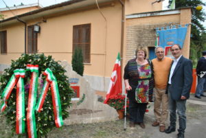 Rappresentati del SPI-CGIL di Rieti,inaugurazione epigrafe Campo FARFA SABINA- 25 aprile 2013- 