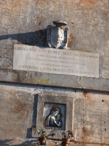 Castel di Guido segni particolari e di riconoscimento.