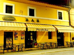 Castelnuovo di Farfa (Rieti) Piccolo Bar della Signora Alma